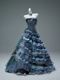 Stunning Strapless Ball Gown Tiered Tulle Lace Long Quinceanera Dress Navy Blue Formal Gowns Vestido De 15 Anos Sweet 16 Dress HZ1121